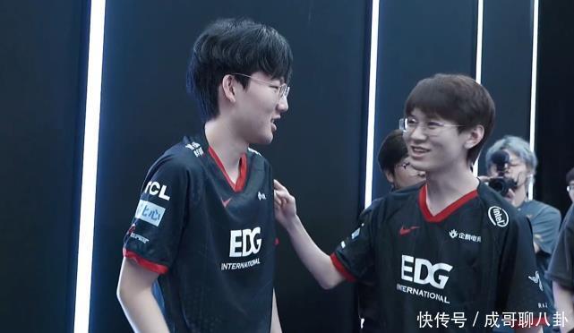 年轻球员的 年轻球员的