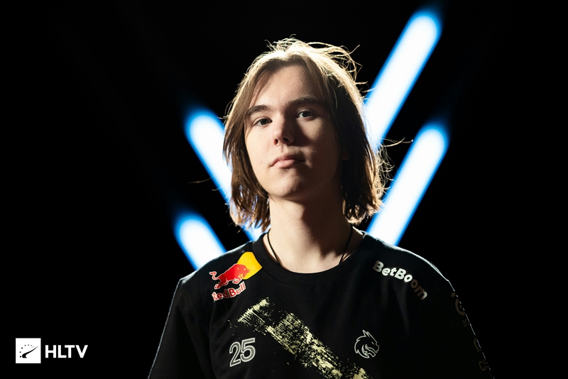 而在皇家马 而在皇家马