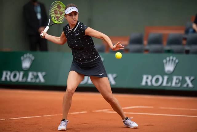 也自带话题 也自带话题